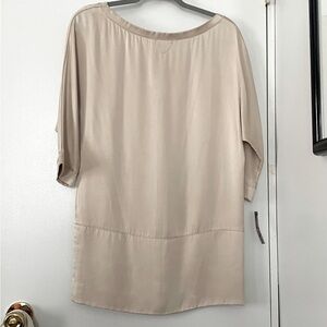 Beautiful 100% silk dress by Maggie Ward EUC